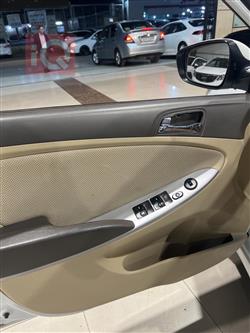 هیوندای ئەکسنت